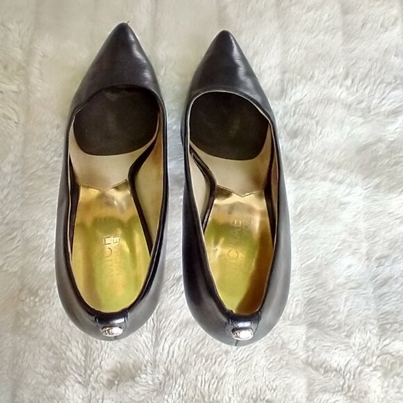 💞❤️❤️💞 Michael Kors Classic 3 1/2 Pumps - Picture 9 of 13